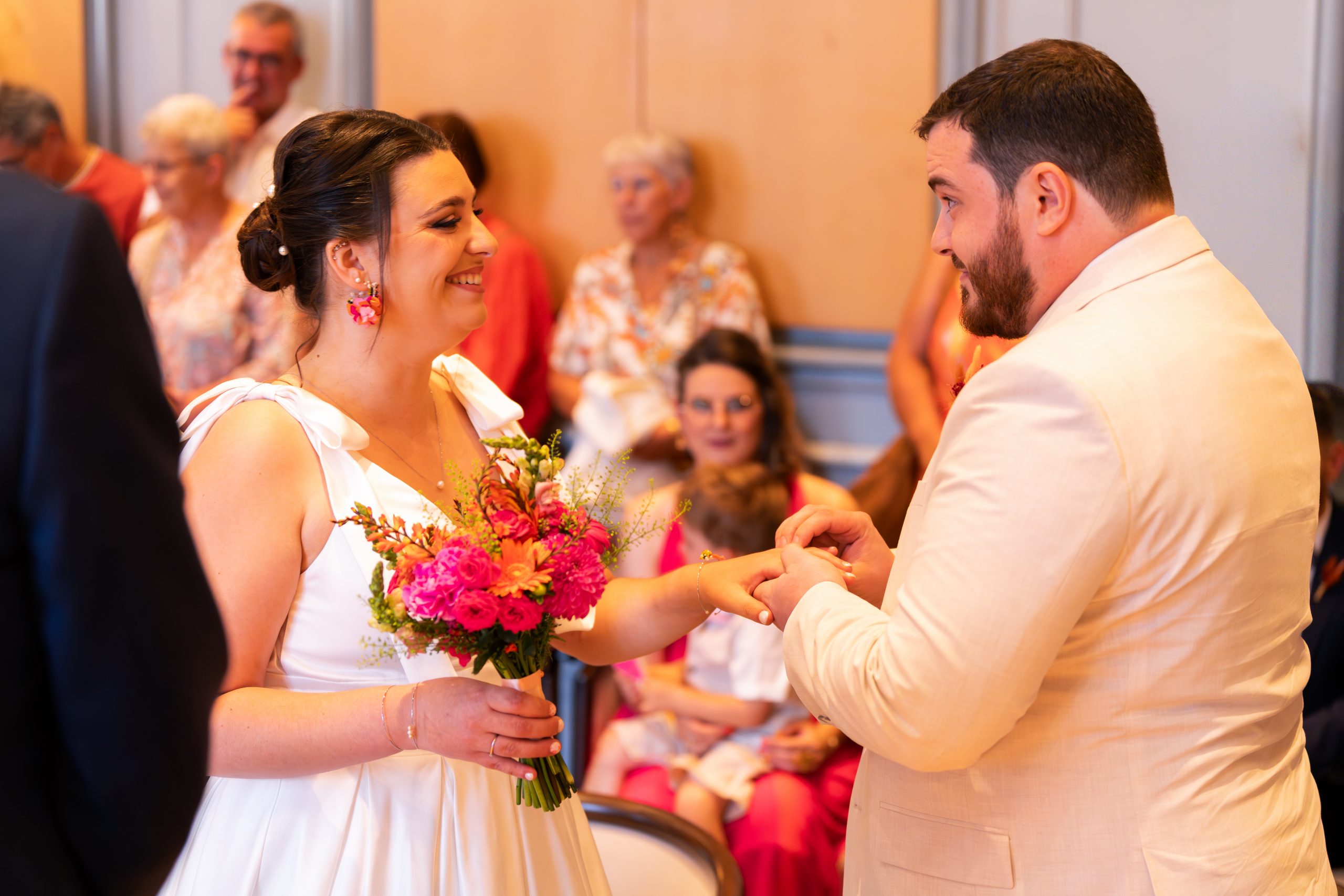 Cérémonie à la mairie, mariage Karine et Valentin